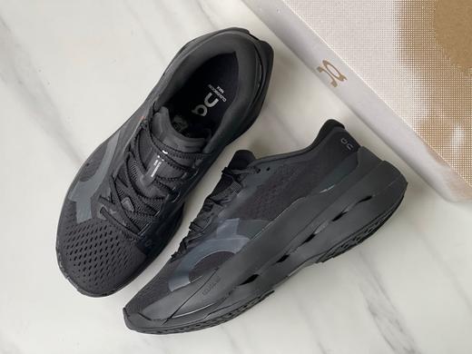 点此购买 On昂跑cloudboom max男女款马拉松跑步鞋 98 339016 商品图5