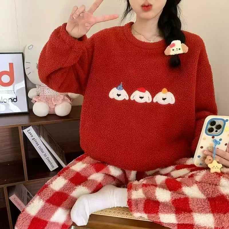 【GZ】无忧购中国红卡通图案喜气半边绒新年必备家居服套装女（现货48小时内发货)