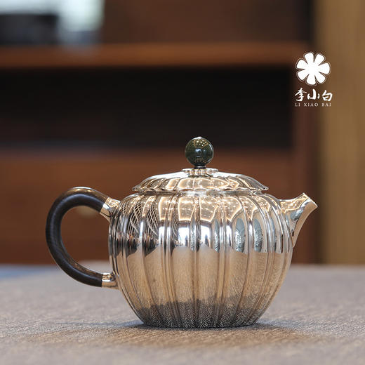 李小白银壶 纯银9999泡茶银壶 菊瓣泡壶 纯银泡茶壶 泡茶银壶 烧水银壶 商品图3