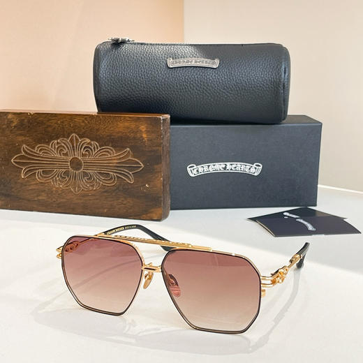 秋冬特惠💰390 克罗心眼镜 太阳镜 MODEL: RIPPING SIZE: 61口13-145 配送镜布～～ 商品图5