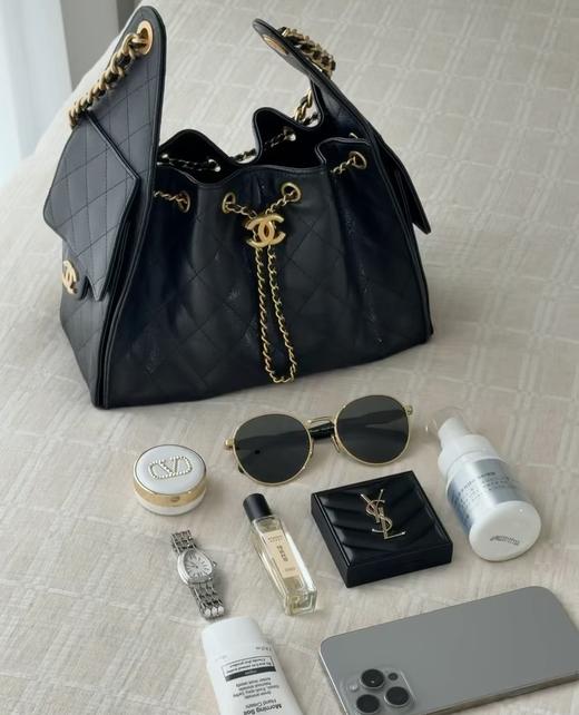 bay黑金手提腋下鱼子酱纯牛皮小香包 商品图6