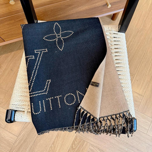 秋冬特惠💰150 LV围巾 秋冬男女同款 商品图3