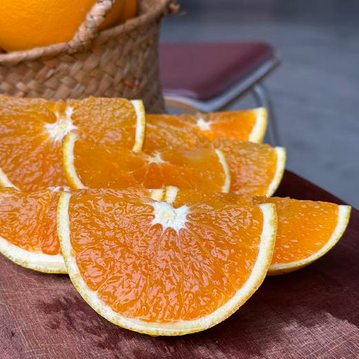 【买5斤送2斤】新鲜水果 橙香浓郁 九月红脐橙大果70mm-75mm 5斤装（十堰主城区包邮） 商品图2