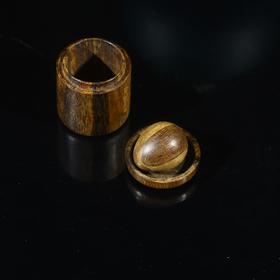 BC.PF12.30-4   达拉干九分沉(香盒) ，17.93g