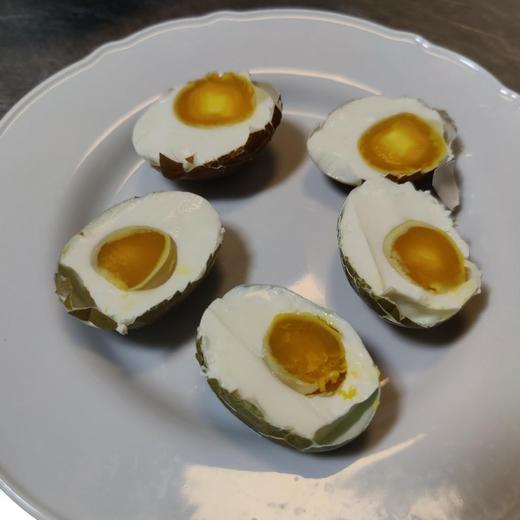 香草咸鸡蛋15枚～（注：咸鸡蛋是生的，凉水下锅，开锅后10分钟。） 商品图0