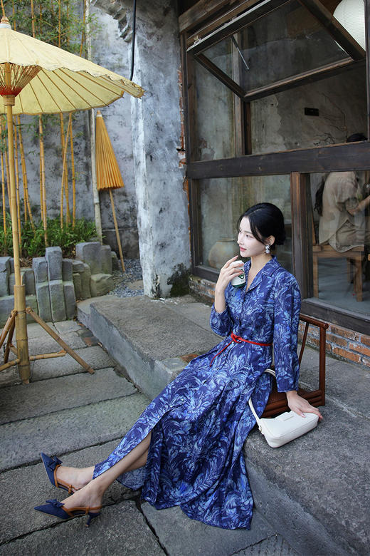 【多件多折】逸红颜明月优选#沉静棉麻印花裙【莳光】职场西装领撞色连衣裙，古色古香日常款新中式，风静绽芳华 商品图2