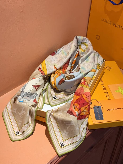 秋冬特惠💰450 LV围巾 LV x TM 披肩【丝绒双面同色披肩】 商品图4