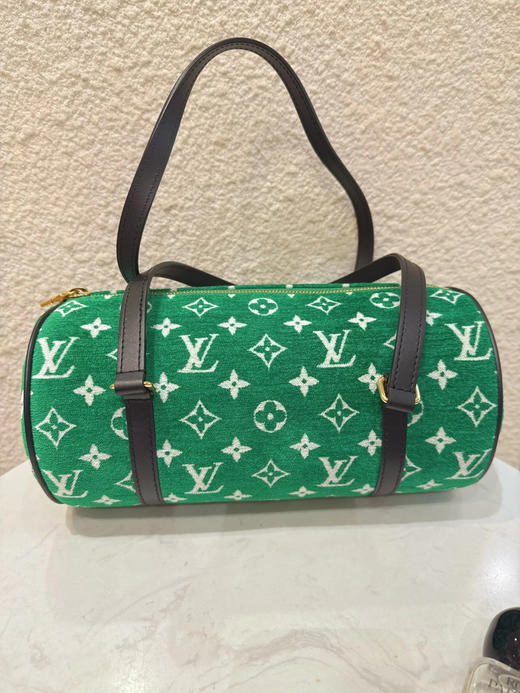 LV 22年限定 巴比龙 绿色 提花 天鹅绒 圆筒包 商品图1
