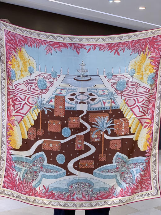 秋冬特惠💰420 LV围巾 L.vip 定制级别  【双面同色高奢丝绒方巾，绒级别的超柔触感】 商品图8