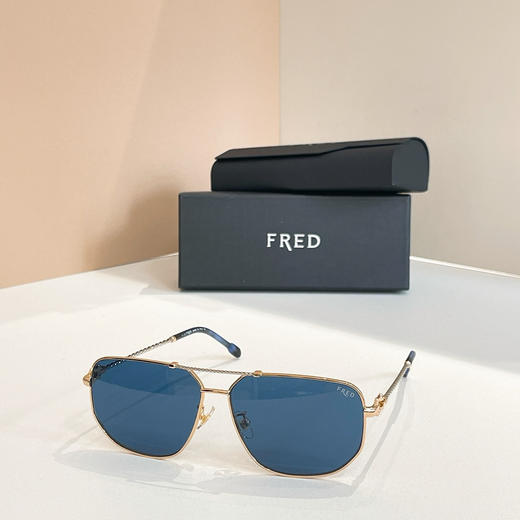 秋冬特惠💰290 斐登眼镜 太阳镜 MODEL：FG40013U  SIZE：62口13-140 商品图3