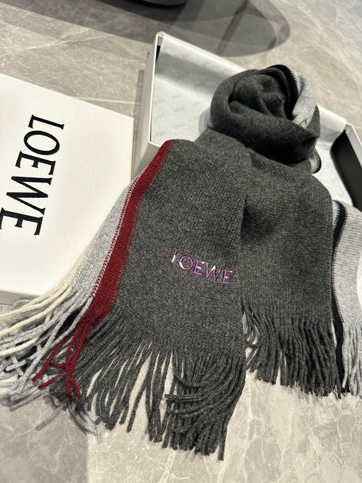 秋冬特惠💰280 罗意威高端羊毛针织围巾！可正式，可随意 商品图5