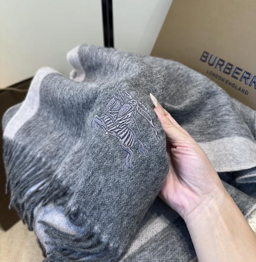 秋冬特惠💰280 巴宝莉男女围巾 商品图5