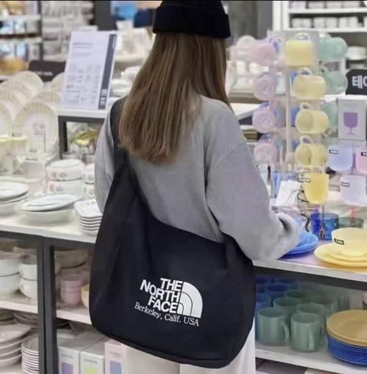 纯元！韩国订单北m大logo斜挎包大容量hobo！ 商品图5