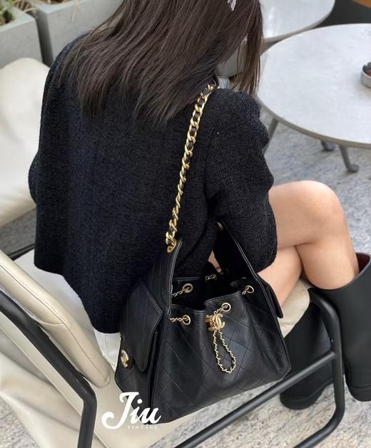 bay黑金手提腋下鱼子酱纯牛皮小香包 商品图5