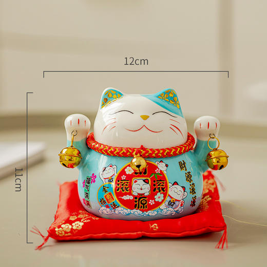 【财源滚滚❗️招财猫陶瓷摆件】福气上手，添福添喜，好运连连！新年马年创意家居小招财猫存钱罐储蓄罐汽车摆件书桌装饰品 商品图8
