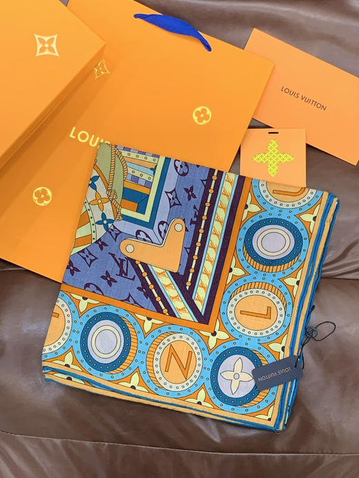 秋冬特惠💰430 LV围巾 双面丝绒～【LV秋冬新品】 商品图3