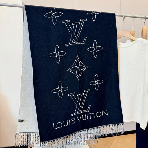 秋冬特惠💰150 LV围巾 秋冬男女同款 商品图0