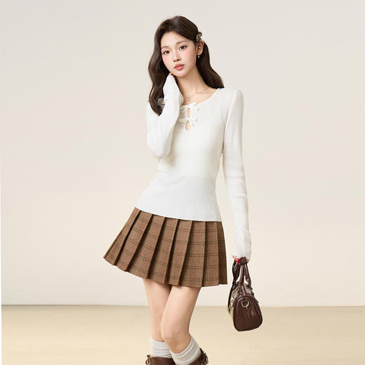 西遇内搭打底衫女2026年春季新慵懒镂空蝴蝶结美式纯色修身针织衫SS060054 商品图0