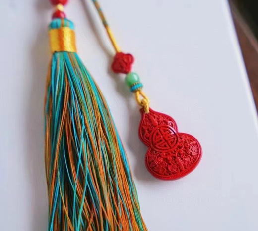 【精美饰品丨新年朱砂红绳、包挂、项链系列】选取天然高含量朱砂，原始提取，匠心制作，色泽鲜艳，款式多多，自己戴送家人朋友都可以~ 商品图12