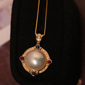 复古海水马贝吊坠 13-14mm chao强镜面光 表皮很干净 双色宝石+钻石镶嵌 18k厚金配件