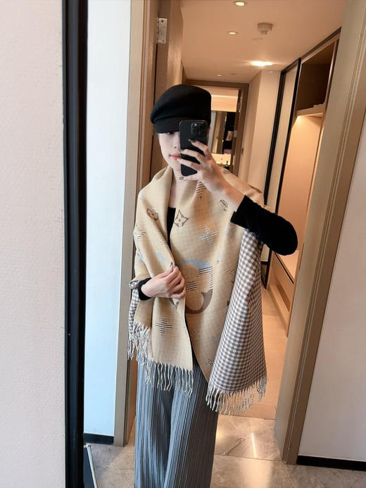 秋冬特惠💰160 LV围巾【双面渐变花纹】渐变提花经典设计 商品图1