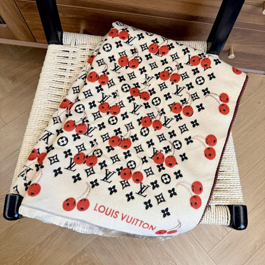 秋冬特惠💰160 LV围巾 秋冬男女同款 羊绒针织围巾！ 商品图5