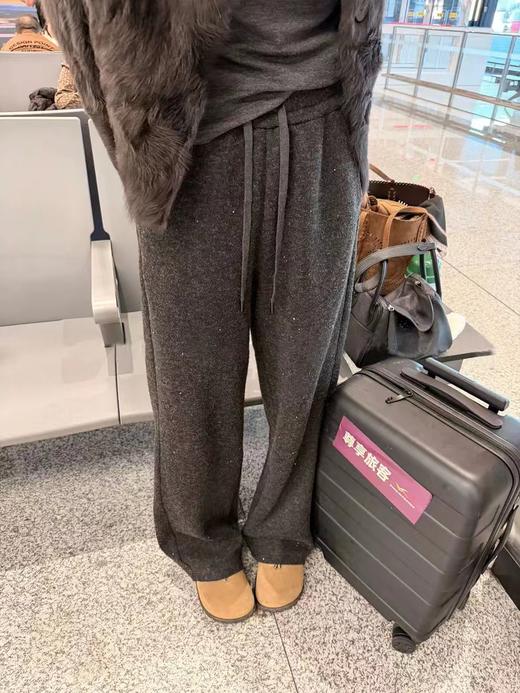 F010405冬季星河亮片加绒加厚保暖宽松直筒垂顺羊毛阔腿裤 商品图6