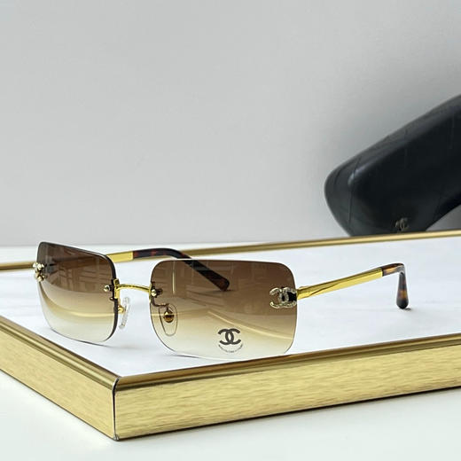 秋冬特惠💰290 香奈儿眼镜 太阳镜 MODEL：CH4218，SIZE：60口19-142 商品图6
