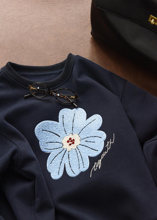 复古绿绒蒿毛巾绣加绒卫衣 商品图7