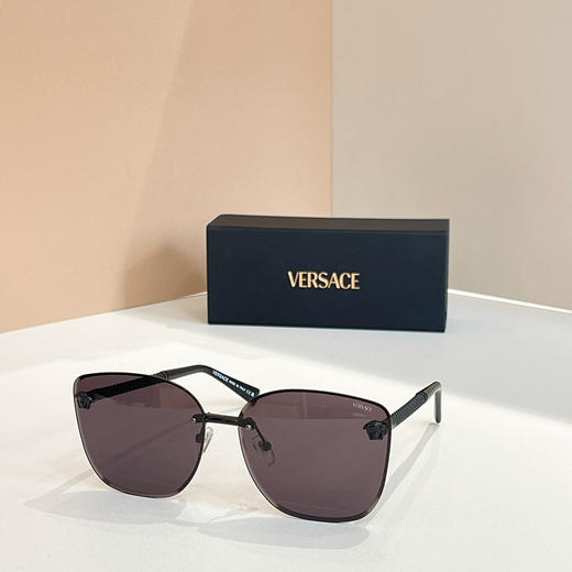 秋冬特惠💰290 范思哲眼镜 太阳镜 MODEL：VE2292B  SIZE：64口16-145cm 商品图3