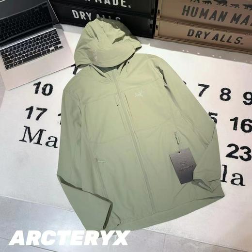 F010412纯色连帽软壳轻薄户外防风防晒夹克外套 商品图5