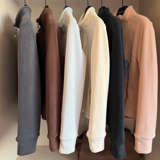 【Lulu风奥粒绒外套】微落肩短款，显高显瘦 商品图2