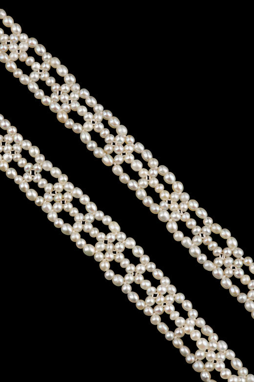 独角鹿西洋古董1905年代法国顶级珠宝品牌卡地亚出品18K黄金铂金镶嵌种子珍珠钻石及哥伦比亚祖母绿双穗式吊坠项链 商品图6