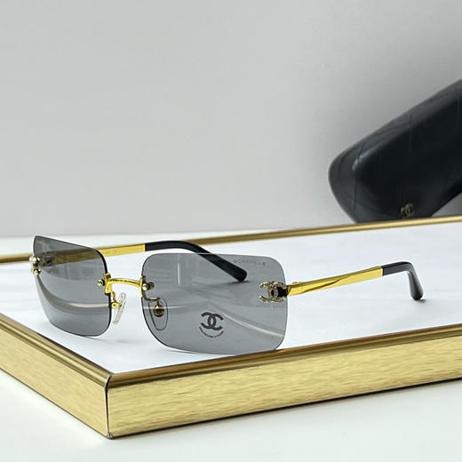 秋冬特惠💰290 香奈儿眼镜 太阳镜 MODEL：CH4218，SIZE：60口19-142 商品图7
