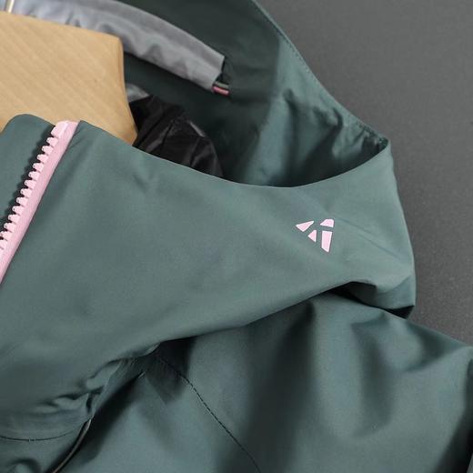 F010411三合一MONT X-LT全天候轻量硬壳冲锋衣羽绒服 商品图11