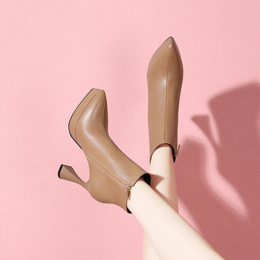 【预售5天】防水台高跟短靴新款加绒方头粗跟牛皮马丁靴短筒春秋单靴&1129 商品图2