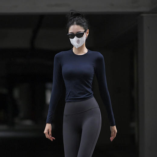 Beemen无缝一体织固定杯瑜伽服上衣秋冬季打底运动长袖 商品图3