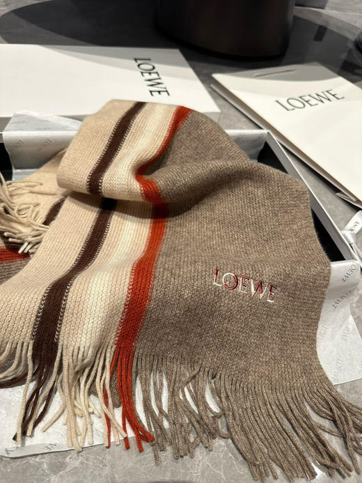 秋冬特惠💰280 罗意威高端羊毛针织围巾！可正式，可随意 商品图5