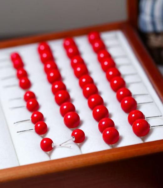 【精美饰品丨新年朱砂红绳、包挂、项链系列】选取天然高含量朱砂，原始提取，匠心制作，色泽鲜艳，款式多多，自己戴送家人朋友都可以~ 商品图14