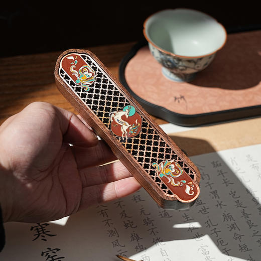 【鹿鸣春风·胡桃木卧香炉】敦煌福泽九色鹿香插香座 线香熏香托盘香炉 商品图1