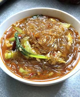 【29.9抢！河南无添加农家手工红薯粉条】河南农家特产手工无添加地瓜粉，甄选品质原料制作，采用新鲜个大皮薄鲜薯，红薯粉条红薯粉地瓜粉，5斤细粉粉丝L