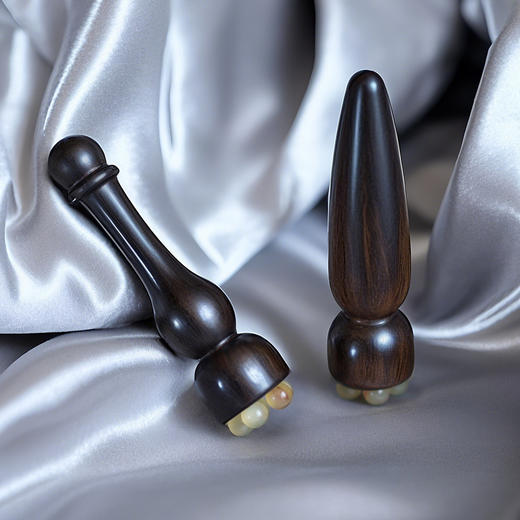 【原木无漆更健康❗️自然变美工具】紫光檀小莲蓬面部按摩器脸部美容眼部拨筋棒全套护肤工具实木无漆。jc 商品图0