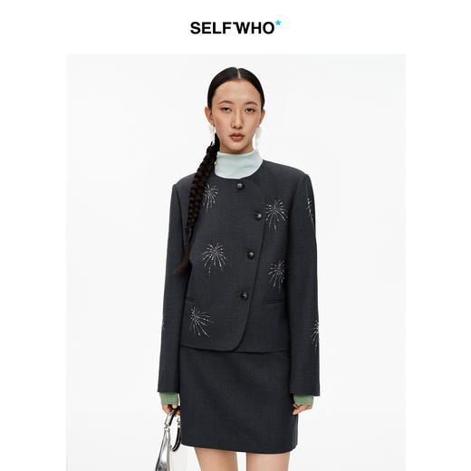 SELFWHO绵羊毛混纺不对称烟花钉珠设计短外套女2026春季新款上衣 商品图0