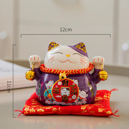【财源滚滚❗️招财猫陶瓷摆件】福气上手，添福添喜，好运连连！新年马年创意家居小招财猫存钱罐储蓄罐汽车摆件书桌装饰品 商品图4