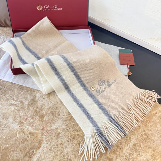 秋冬特惠💰300 诺悠翩雅秋冬新品羊毛针织围巾 商品图3