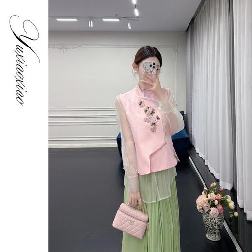 余潇潇【出水芙蓉】桑蚕丝亚麻棉混纺新中式立体刺绣国风立领马甲 商品图3