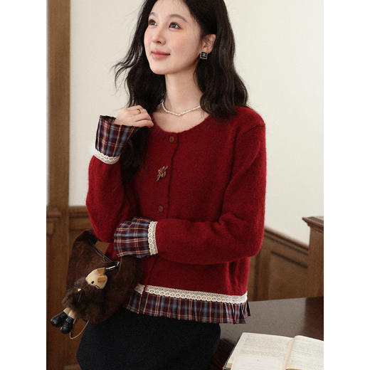 鹿向南「心动降临」红色新年毛衣女秋冬复古风圆领针织衫拼接上衣 商品图2