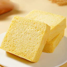 食简零无边鲜奶黄油吐司