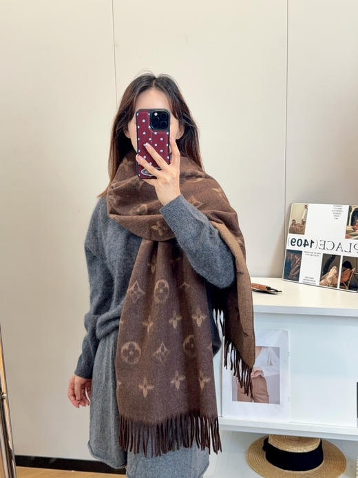 秋冬特惠💰150 LV围巾 秋冬男女同款 商品图0