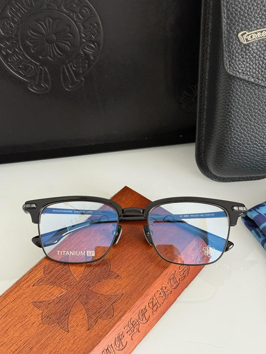 秋冬特惠💰350 克罗心眼镜 钛 新品眉架〰️ CH8148 SIZE:55-20-148 商品图5